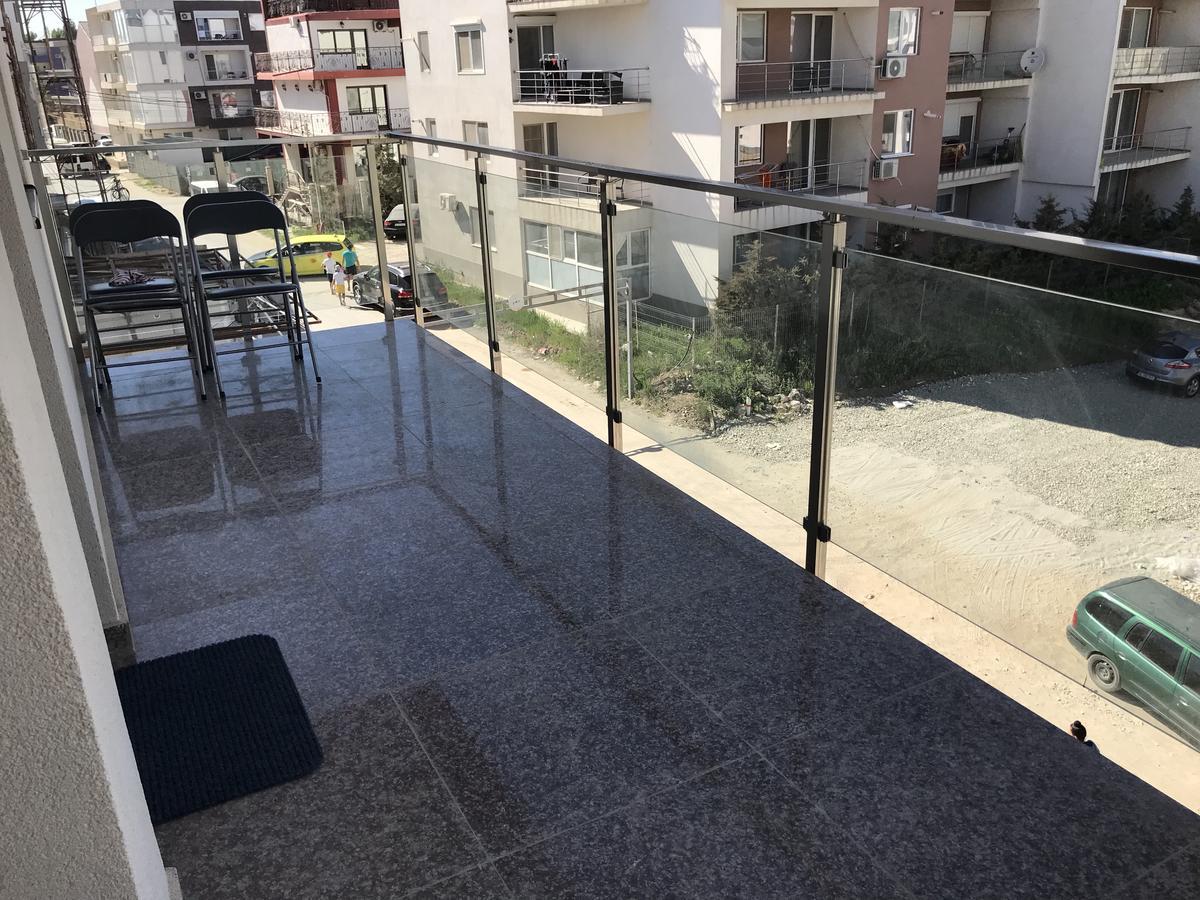 London Apartman Năvodari Kültér fotó