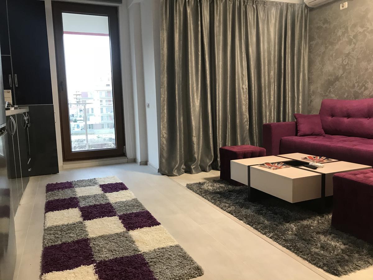 London Apartman Năvodari Kültér fotó