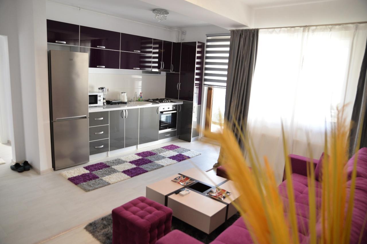 London Apartman Năvodari Kültér fotó