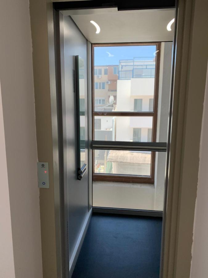 London Apartman Năvodari Kültér fotó